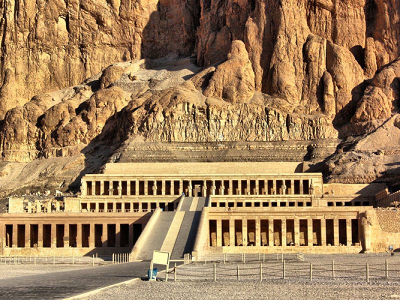 Day tour Luxor west and east