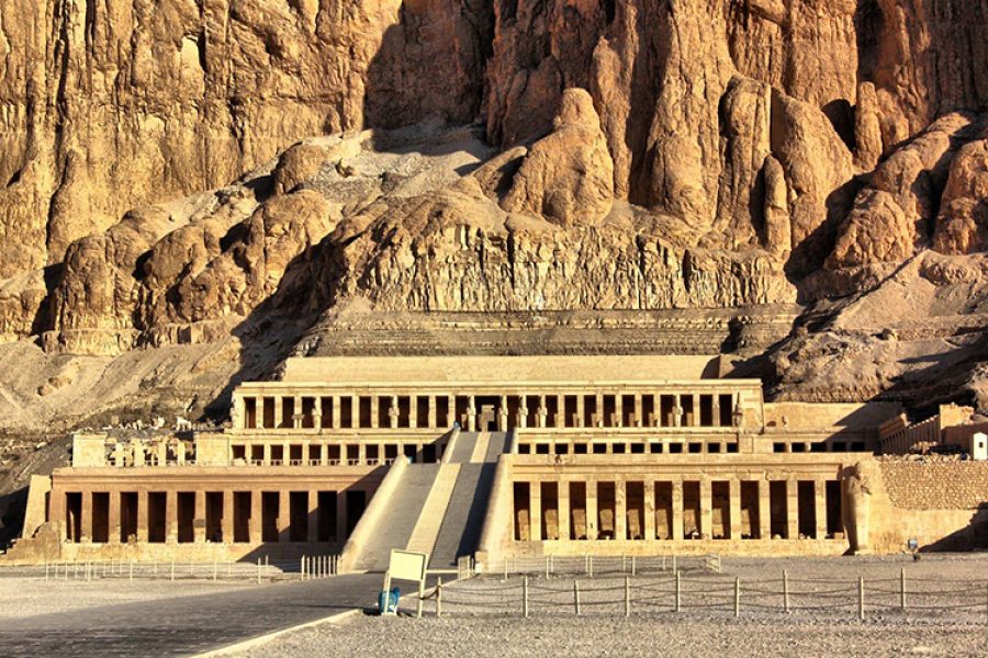Day tour Luxor west and east