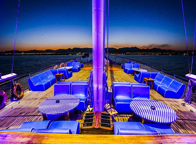 Dinner Cruise By Boat In Sharm El Sheikh